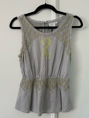 Anthropologie Light Gray Sleeveless Embroidered Peplum Top with Lime Stitching